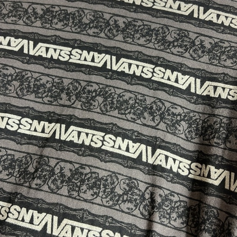 Vans‎ - Picture 3 of 6